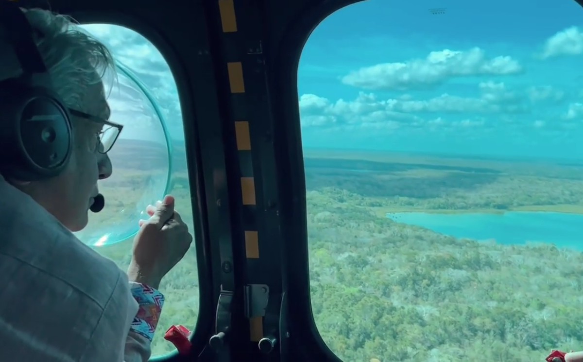 VÍDEO: “Hay que enfrentar amparos de corruptos”: AMLO sobrevoló construcción del Tren Maya y confirmó avance del 50%