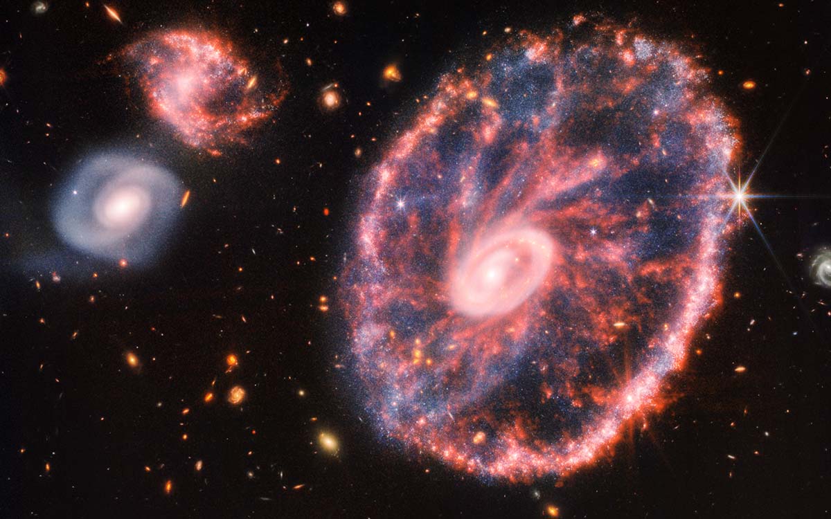 El James Webb y su impresionante alcance en vídeo que hace ZOOM hasta alcanzar la galaxia Cartwheel