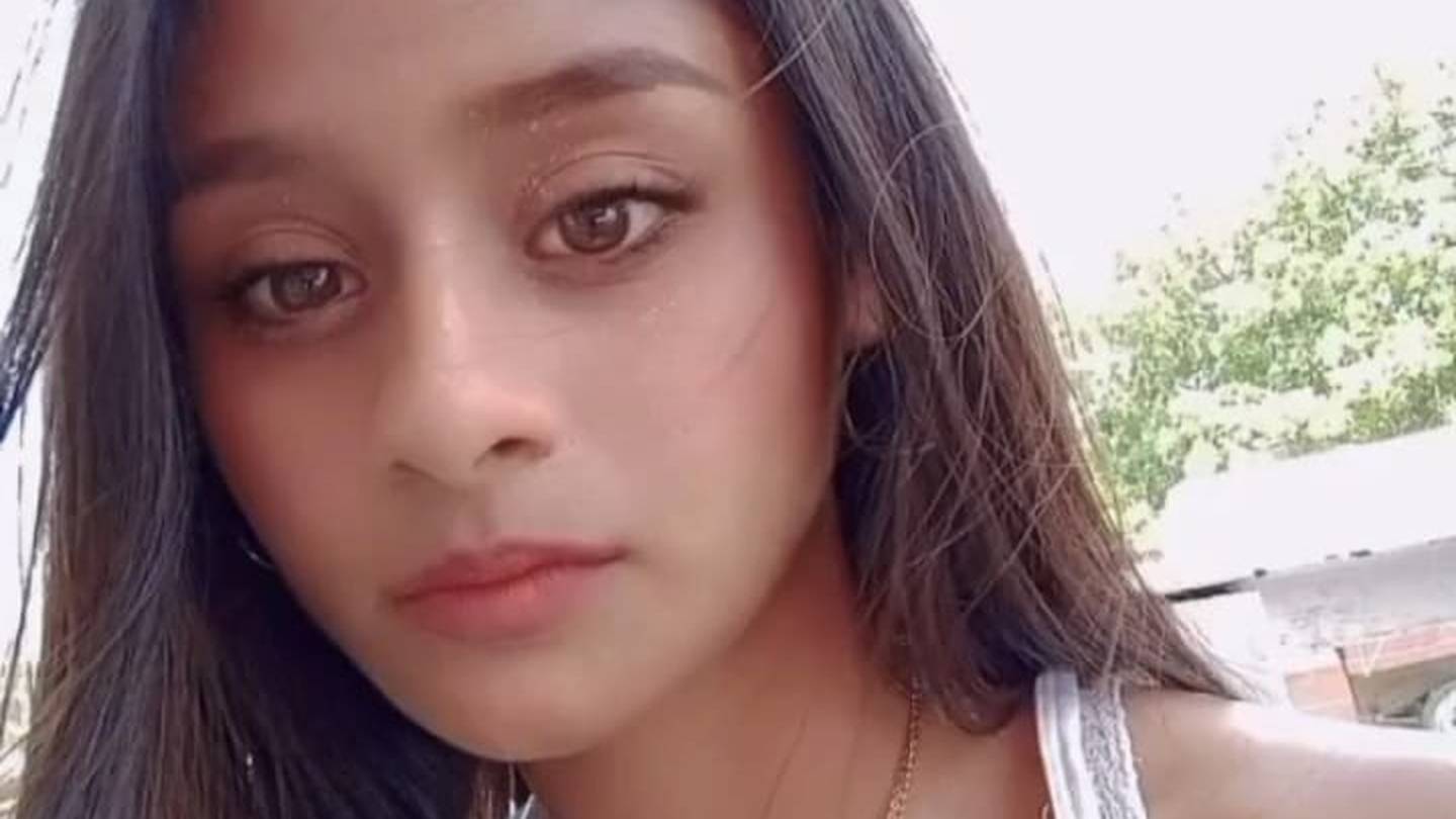 Difunden vídeo momentos antes de la detención de Abigail por policías de SalinaCruz, Oaxaca por “agresiones” a su pareja.