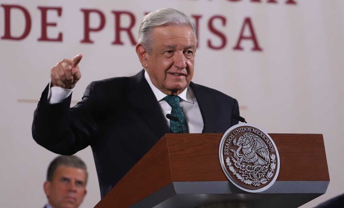 VÍDEO| AMLO responde a críticas por libros de texto de la SEP, los acusan de ‘comunistas’