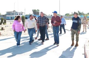 Evalúan daños en Guerrero Negro: recorre Gobernador VCC zonas afectadas