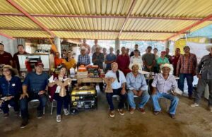 Refrenda Gobernador VCC compromiso con las comunidades de La Paz