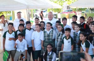 Inaugura Gobernador Víctor Castro ciclo escolar 2023-2024