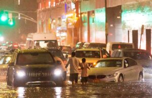 Vídeos: Nueva York en estado de emergencia por fuertes inundaciones repentinas