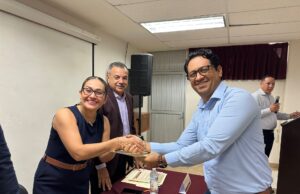 Entrega Normal Superior 26 títulos de Maestría en Ciencias de la Educación