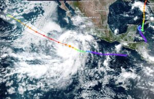 Huracán Jova, canales de baja presión y monzón mexicano seguirán generando lluvias fuertes