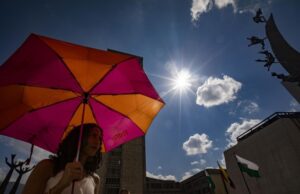 Vienen 5 días de calor: alertan a estados por temperaturas de hasta 45 grados