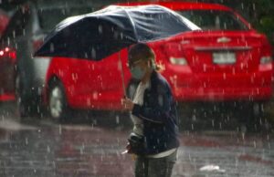 Monzón mexicano y dos ondas tropicales generarán lluvias en varios estados este lunes 4 de septiembre