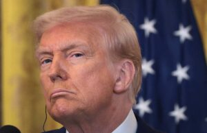 Trump llama a Zelenski “dictador” y le advierte que Ucrania puede desaparecer