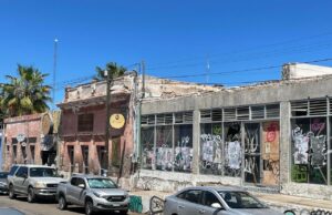Lamentable el aspecto del centro histórico de La Paz, mínimo limpieza ante tal abandono.