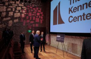 Archivos de asesinato de John F. Kennedy se desclasificarán este martes, informa Trump