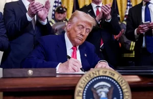 Trump Pausa Aranceles por 90 Días y Aumenta Tarifa a China al 125%