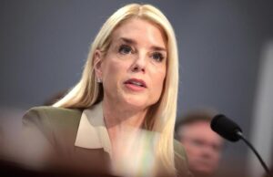 La fiscal general de Estados Unidos considera a México como un país adversario