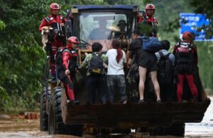 Mueren más de 30 personas por lluvias torrenciales en China