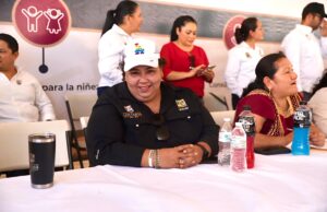 Estamos para servir al pueblo: Regidora Adriana Cosío