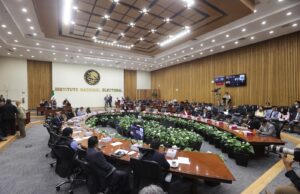 INE multa a partidos con 32 millones por irregularidades fiscales