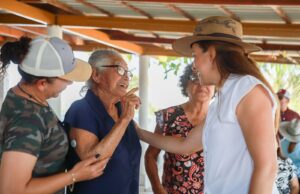 ESCAPARATE POLÍTICO/Christian Agúndez y Milena Quiroga, quien demostró madurez y capacidad de diálogo con habitantes de Todos Santos, se perfilan con fuerza como finalistas en el 2027.