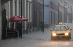 Clima en México hoy 16 julio: desplazamiento de la onda tropical núm. 12 deja lluvias