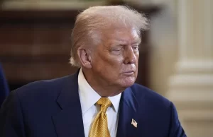 Trump da «10 ó 12 días» a Putin para llegar a un acuerdo de alto el fuego con Ucrania