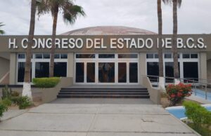 ESCAPARATE POLÍTICO/El tema político resalta ante el inicio de nuevo periodo ordinario de sesiones en el Congreso.