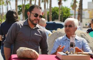 Colocan primera piedra del Reloj Monumental en Cabo San Lucas promovido por el torneo Bisbee’s