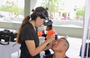 Más de 100 familias beneficiadas en jornada médica gratuita en la colonia Las Palmas, en Cabo San Lucas