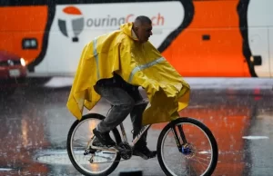 Monzón y canales de baja presión traerán lluvias intensas en varias regiones del país