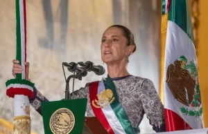 Sheinbaum da histórico primer Grito de Independencia