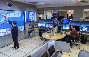 EE.UU. avisa que falta el 60 % de los ciclones tras un «tranquilo» comienzo de la temporada