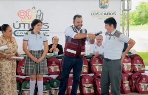 Ayuntamiento de Los Cabos ha beneficiado a más de 15 mil estudiantes a través del programa “Útiles con Cambio”