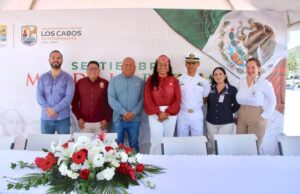 Realiza Gobierno de Los Cabos ceremonia de izamiento de bandera para conmemorar el inicio del Mes Patrio