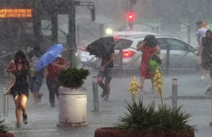 Este viernes 12 de septiembre de 2025, un ciclón tropical dejará lluvias en el Pacífico y sureste
