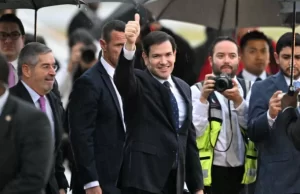 Marco Rubio ya está en México; secretario de Estado de EE. UU. arriba al AIFA
