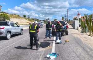 Ayuntamiento de Los Cabos implementa bacheo para mejoramiento de vialidades en el municipio