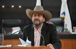 Rinde diputado Venustiano Pérez informe del primer año de trabajo