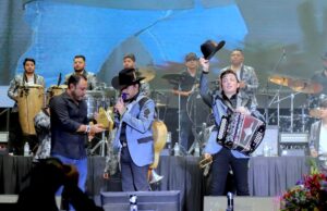 Más de 15 mil personas disfrutaron del segundo día de las Fiestas Tradicionales Cabo San Lucas 2025