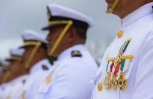 Niegan suspensión a contraalmirante Fernando Farías; FGR puede detenerlo