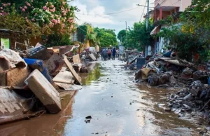 Sube a 66 la cifra de muertos por lluvias en México; 75 no han sido localizados