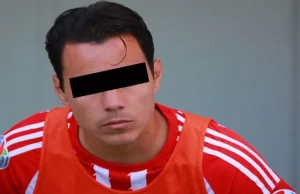 Omar Bravo habría abusado de una menor desde que ésta tenía 10 años: entre las pruebas estaría un video, dice abogado