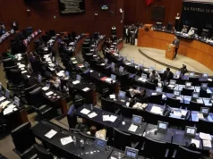 El Senado de México aprueba la reforma que prohíbe la doble nacionalidad a los gobernantes