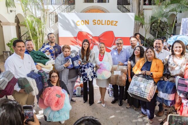 DIF CAMPAÑA “CON SOLIDEZ COBIJEMOS A UNA FAMILIA” 3