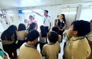 Experiencia educativa y ambiental para estudiantes de Cabo San Lucas a bordo del crucero Carnival Firenze