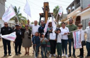 Gobernador VCC pone en marcha trabajos de pavimentación en la colonia Los Cangrejos de Cabo San Lucas