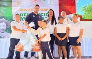 Conmemoran en Miraflores el CXV Aniversario de la Revolución Mexicana