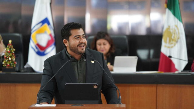 DIP OMAR TORRES OROZCO 251211 02 (1)