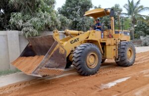 Contribuye Ecología con trabajos de rehabilitación en principales vialidades de Los Cabos