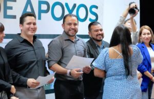 Entrega Ayuntamiento de Los Cabos apoyos de los programas “Impulso Emprendedor” y “Apoyo Madre Joven”