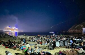 Familias disfrutan doble función del programa “Cine Móvil” en Cabo San Lucas