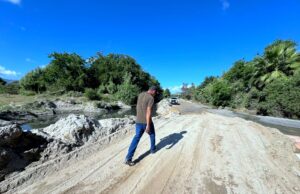 Rehabilita Ayuntamiento de Los Cabos el camino de acceso Carrizal–La Playa en San José del Cabo
