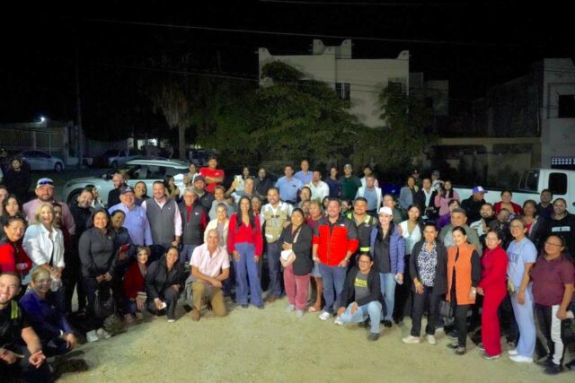 ALCALDE REUNIÓN VECINOS JARDINES DEL SOL CSL 1